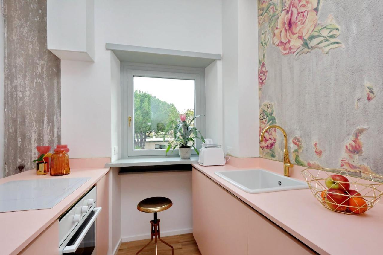 Ych-Glamour Flat โรม ภายนอก รูปภาพ