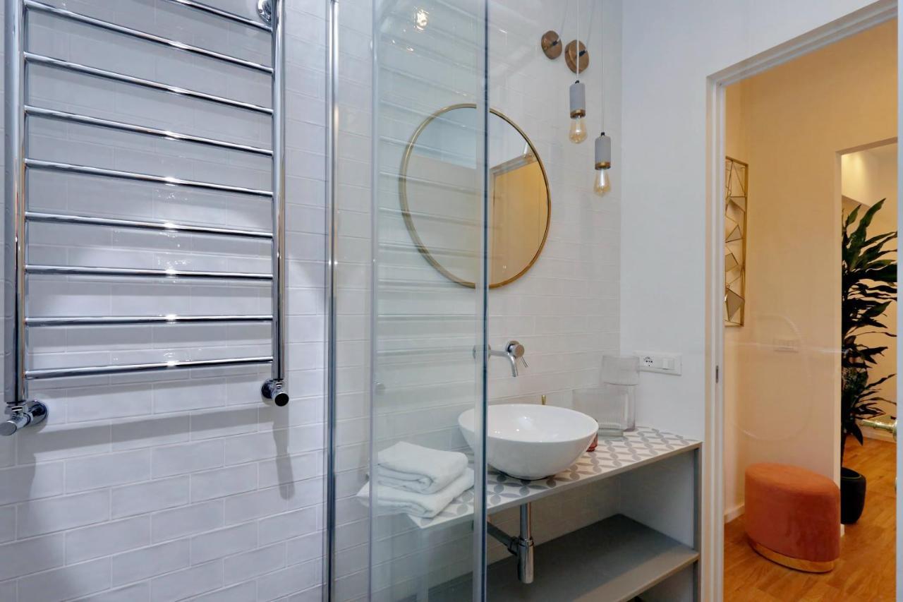 Ych-Glamour Flat โรม ภายนอก รูปภาพ